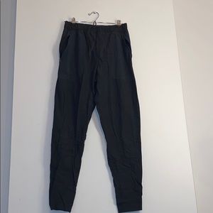 lululemon yoga pants